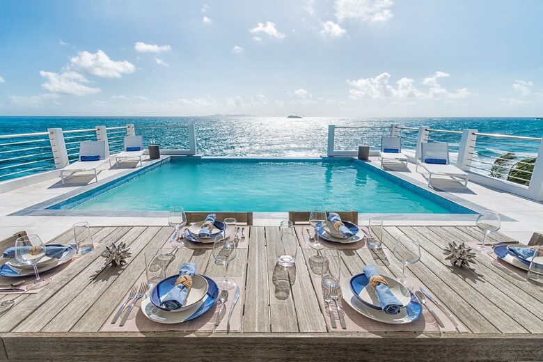 Amor de Mer | Oceanfront with Infinity Pool | Walk to Beach - Upper Prince's Quarters, Sint Maarten (Dutch part)