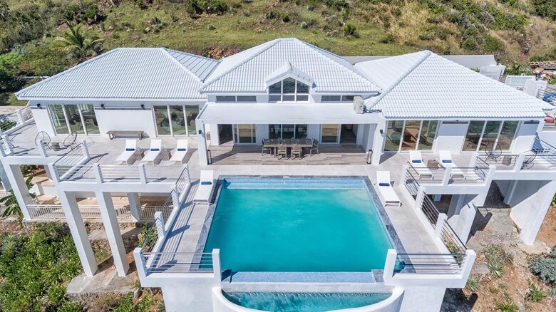 Amor de Mer | Oceanfront with Infinity Pool | Walk to Beach - Upper Prince's Quarters, Sint Maarten (Dutch part)