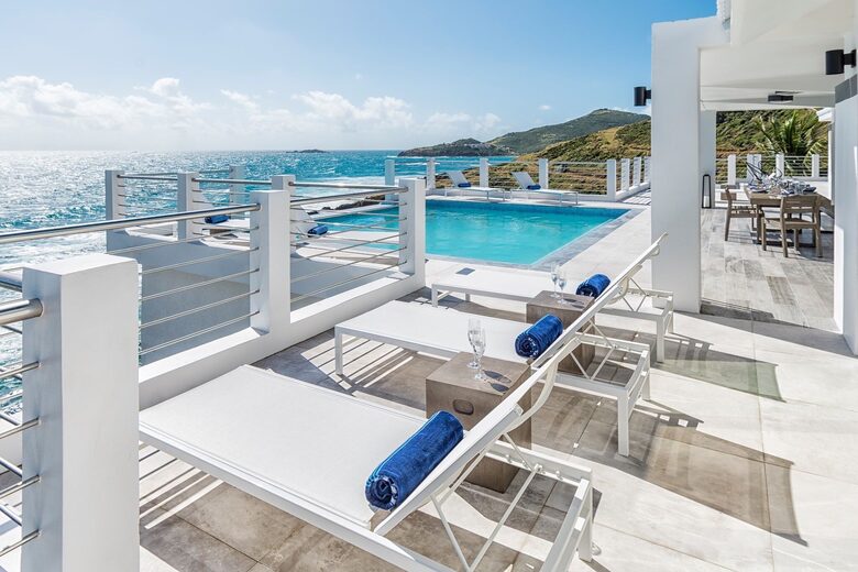 Amor de Mer | Oceanfront with Infinity Pool | Walk to Beach - Upper Prince's Quarters, Sint Maarten (Dutch part)