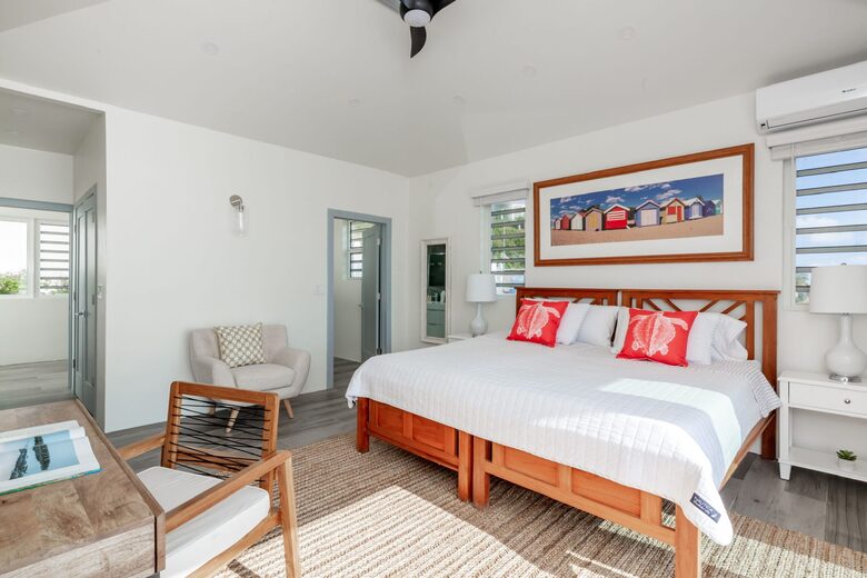 Amor de Mer | Oceanfront with Infinity Pool | Walk to Beach - Upper Prince's Quarters, Sint Maarten (Dutch part)