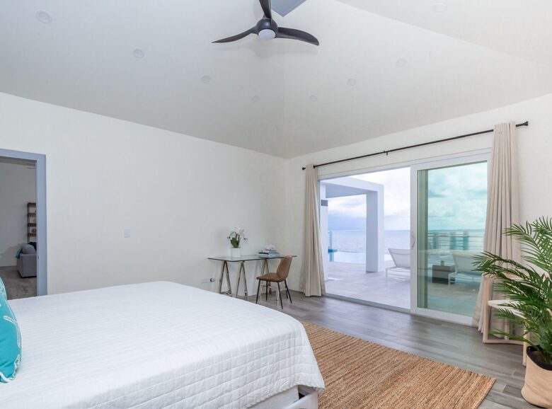 Amor de Mer | Oceanfront with Infinity Pool | Walk to Beach - Upper Prince's Quarters, Sint Maarten (Dutch part)
