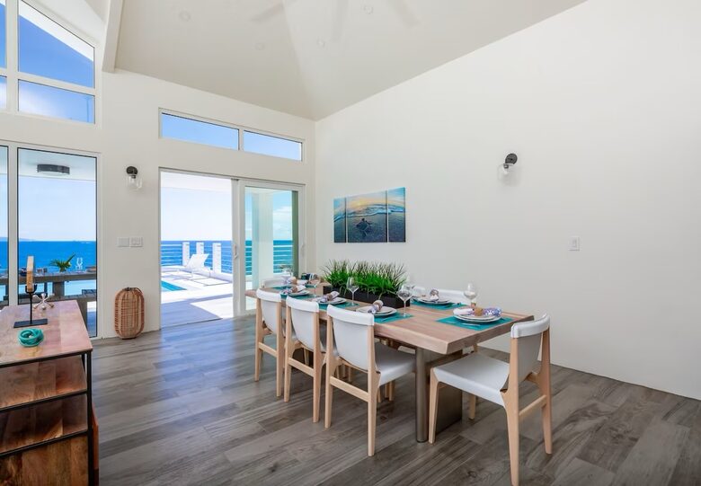 Amor de Mer | Oceanfront with Infinity Pool | Walk to Beach - Upper Prince's Quarters, Sint Maarten (Dutch part)