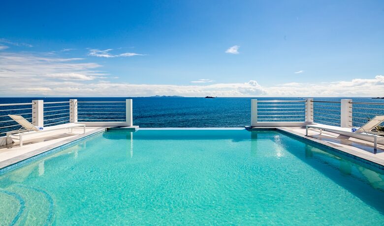 Amor de Mer | Oceanfront with Infinity Pool | Walk to Beach - Upper Prince's Quarters, Sint Maarten (Dutch part)