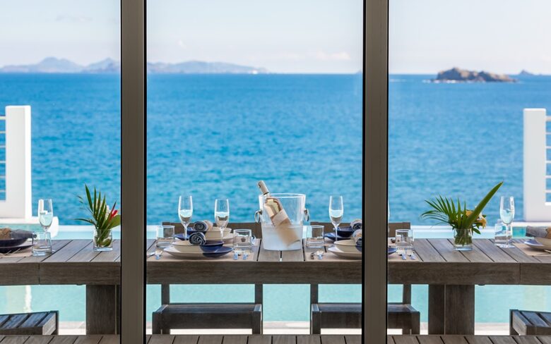 Amor de Mer | Oceanfront with Infinity Pool | Walk to Beach - Upper Prince's Quarters, Sint Maarten (Dutch part)