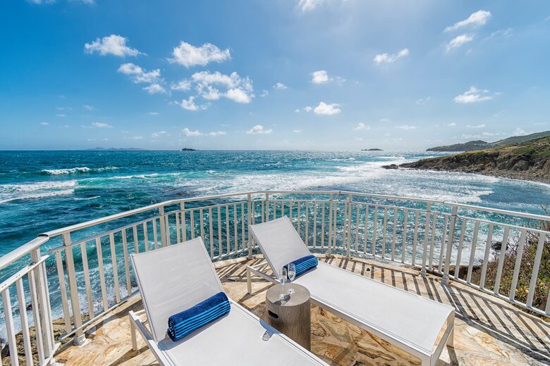 Amor de Mer | Oceanfront with Infinity Pool | Walk to Beach - Upper Prince's Quarters, Sint Maarten (Dutch part)