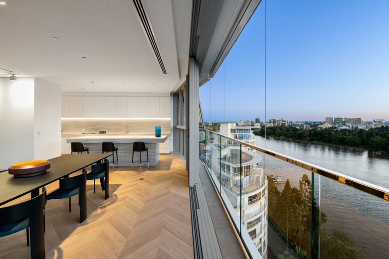 Kangaroo Point Luxury Apartment - Brisbane, Australia