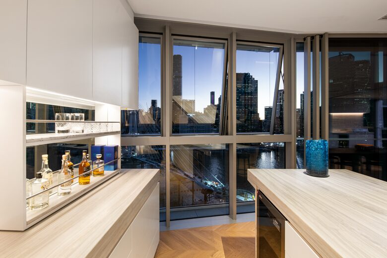 Kangaroo Point Luxury Apartment - Brisbane, Australia