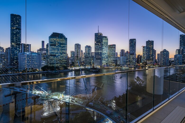 Kangaroo Point Luxury Apartment - Brisbane, Australia