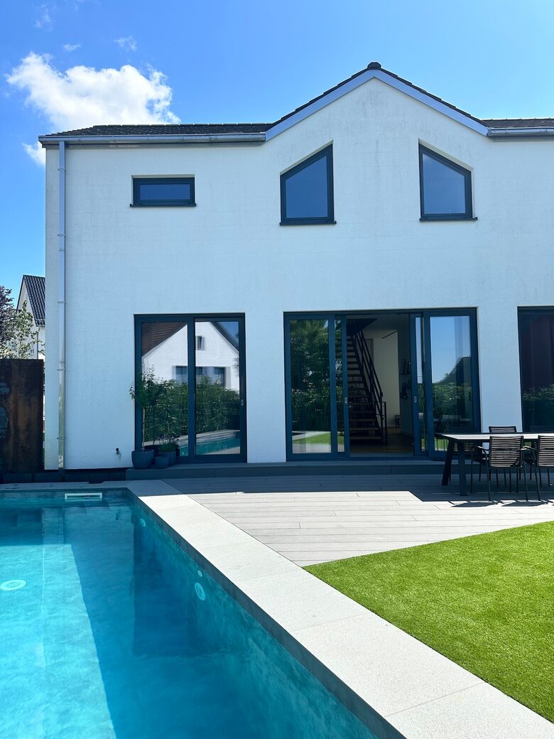 Modern Haven in Swisttal with Scenic Surroundings - Swisttal, Germany