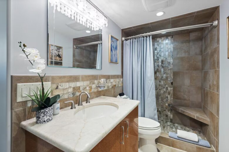 Oceanfront Luxe Getaway - Virginia Beach, Virginia