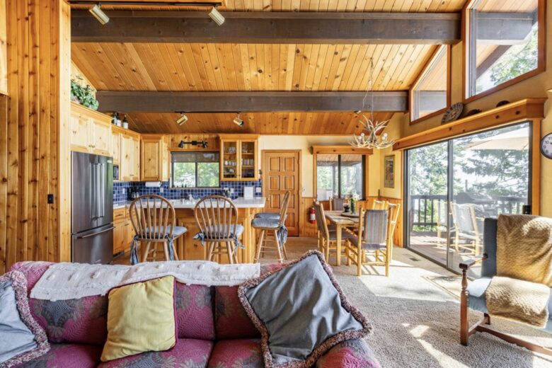 Homewood Hideaway | Steps from Lake Tahoe - Homewood, United States