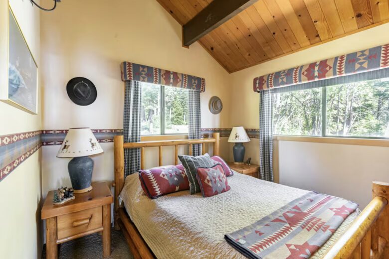 Homewood Hideaway | Steps from Lake Tahoe - Homewood, United States