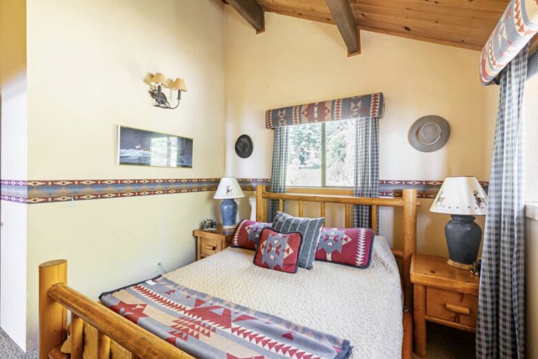 Homewood Hideaway | Steps from Lake Tahoe - Homewood, United States
