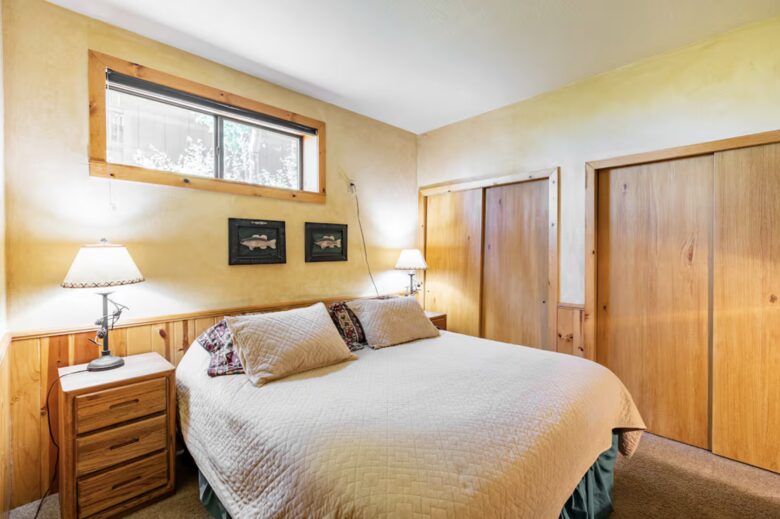 Homewood Hideaway | Steps from Lake Tahoe - Homewood, United States