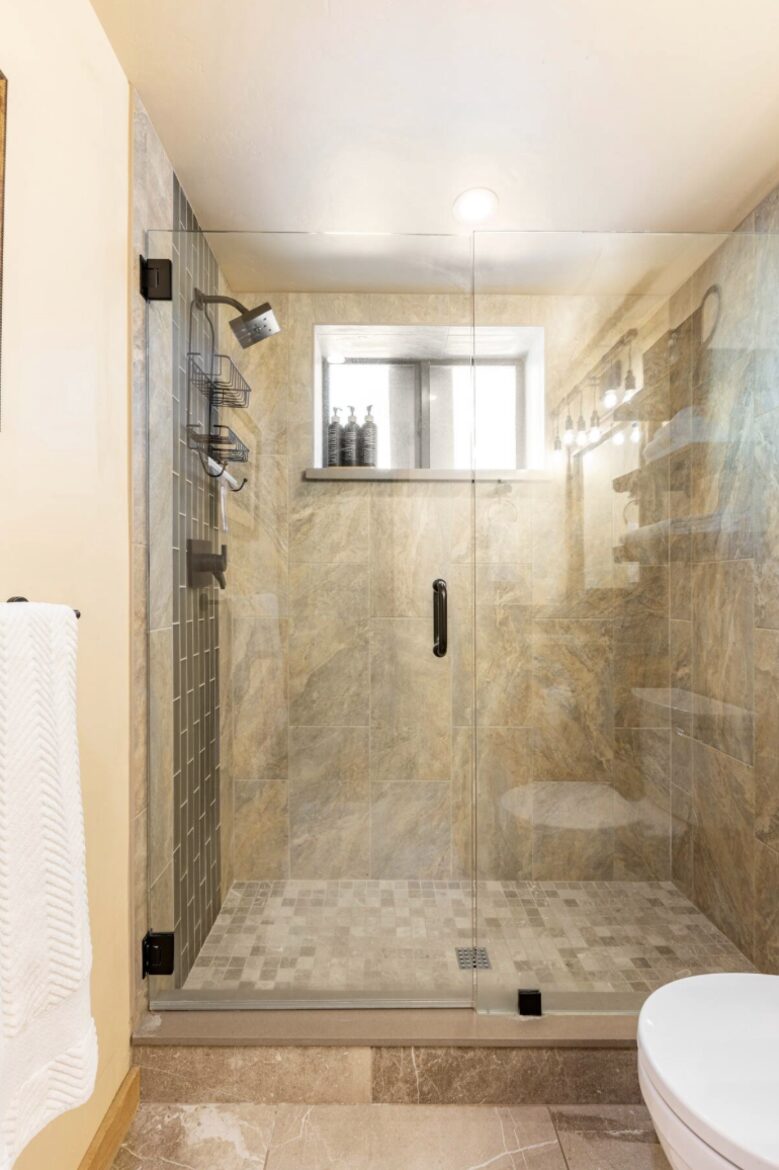 Homewood Hideaway | Steps from Lake Tahoe - Homewood, United States