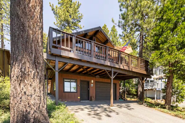 Homewood Hideaway | Steps from Lake Tahoe - Homewood, United States