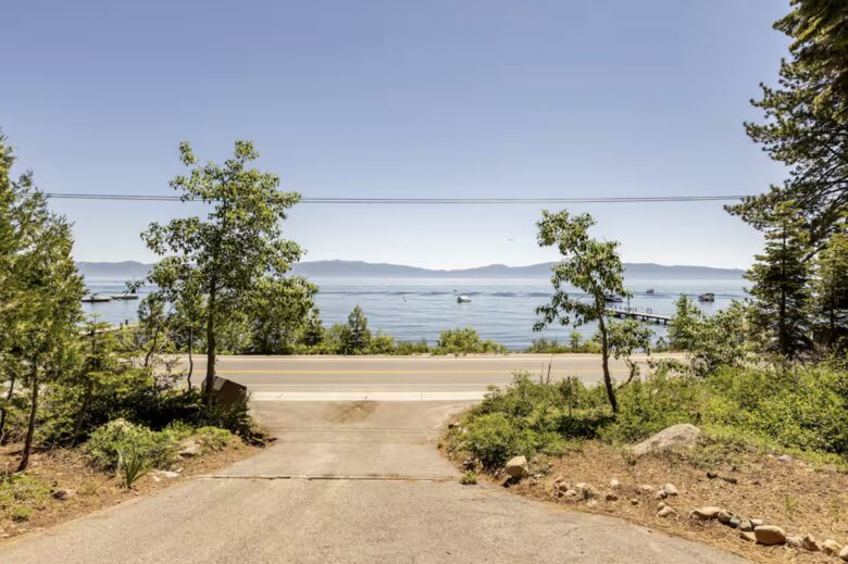 Homewood Hideaway | Steps from Lake Tahoe - Homewood, United States