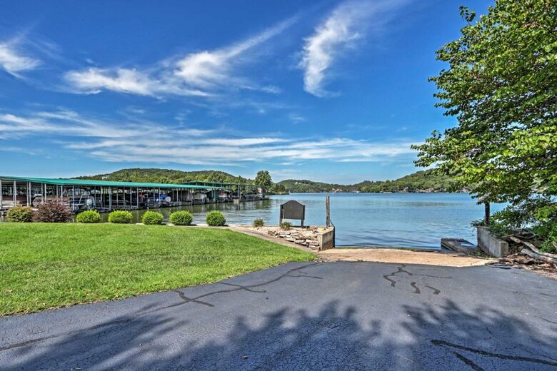 Fairway Retreat at Old Kinderhook Golf Course - Camdenton, Missouri