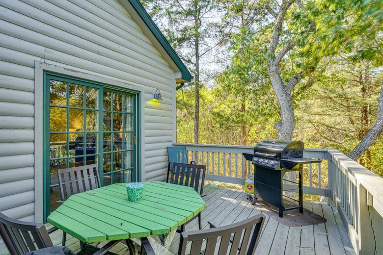 Fairway Retreat at Old Kinderhook Golf Course - Camdenton, Missouri
