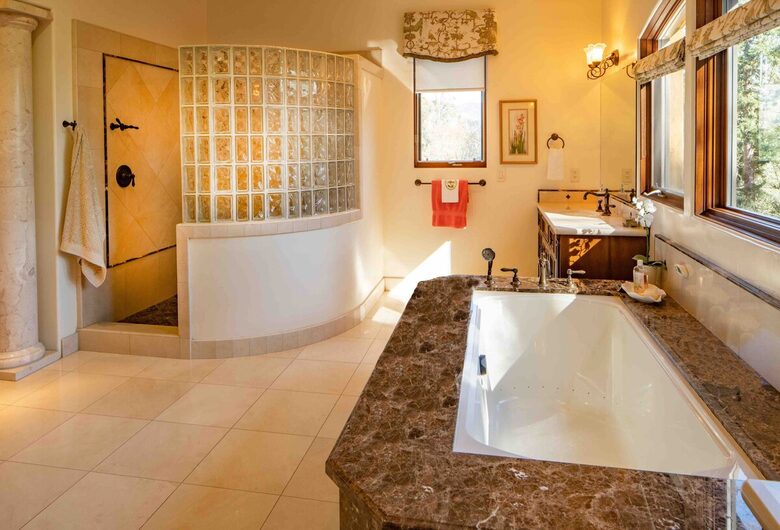 Wine Country Luxury Villa - Santa Rosa, California