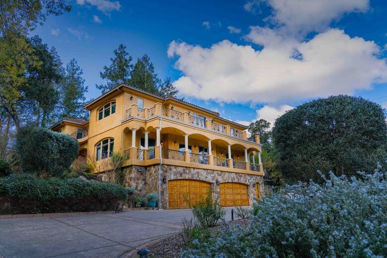 Wine Country Luxury Villa - Santa Rosa, California