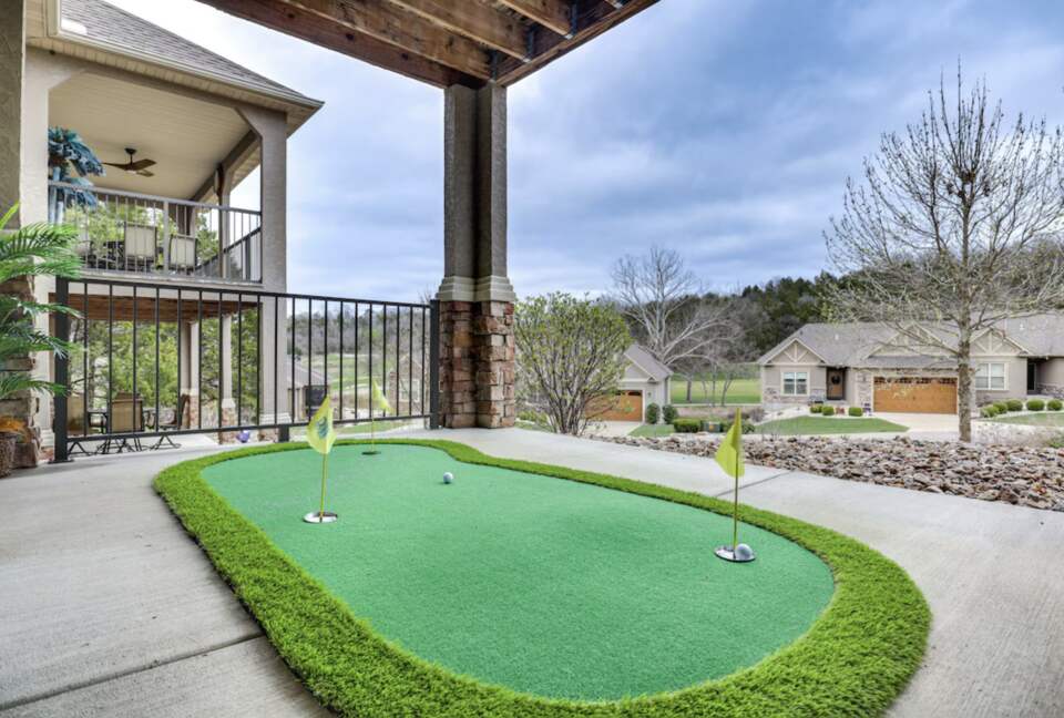 Fairway Retreat Camdenton Home w/ Resort Perks - Camdenton, Missouri