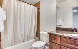 Fairway Retreat Camdenton Home w/ Resort Perks - Camdenton, Missouri