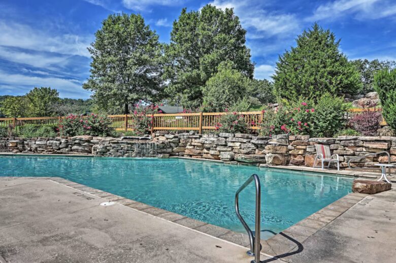 Fairway Retreat Camdenton Home w/ Resort Perks - Camdenton, Missouri