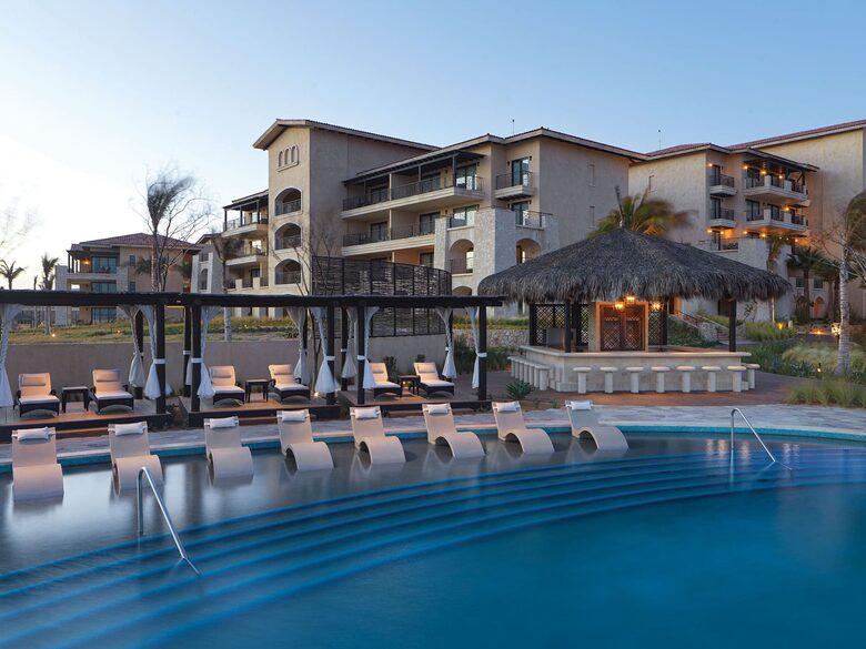 Master Suite (One Bedroom) l Grand Solmar Pacific Dunes - Cabo San Lucas, Mexico
