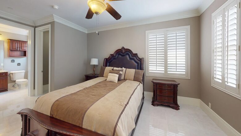 Las Vegas Mini Castle #1 (Double Down) - Las Vegas, Nevada