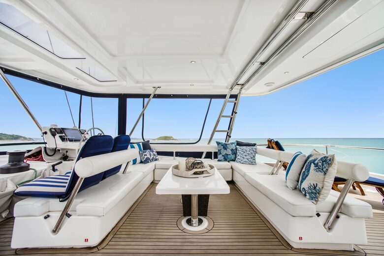 Flybridge
