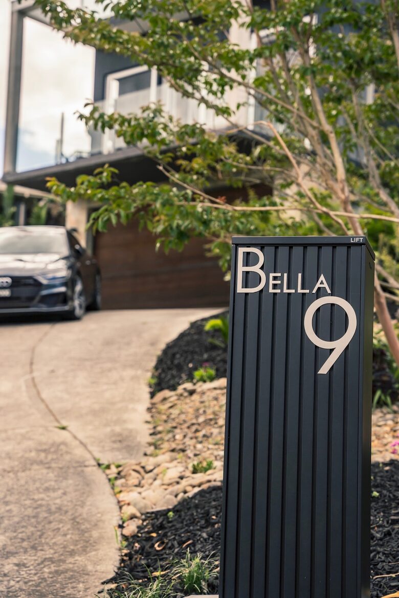 Bella 9 - Macleod, Australia