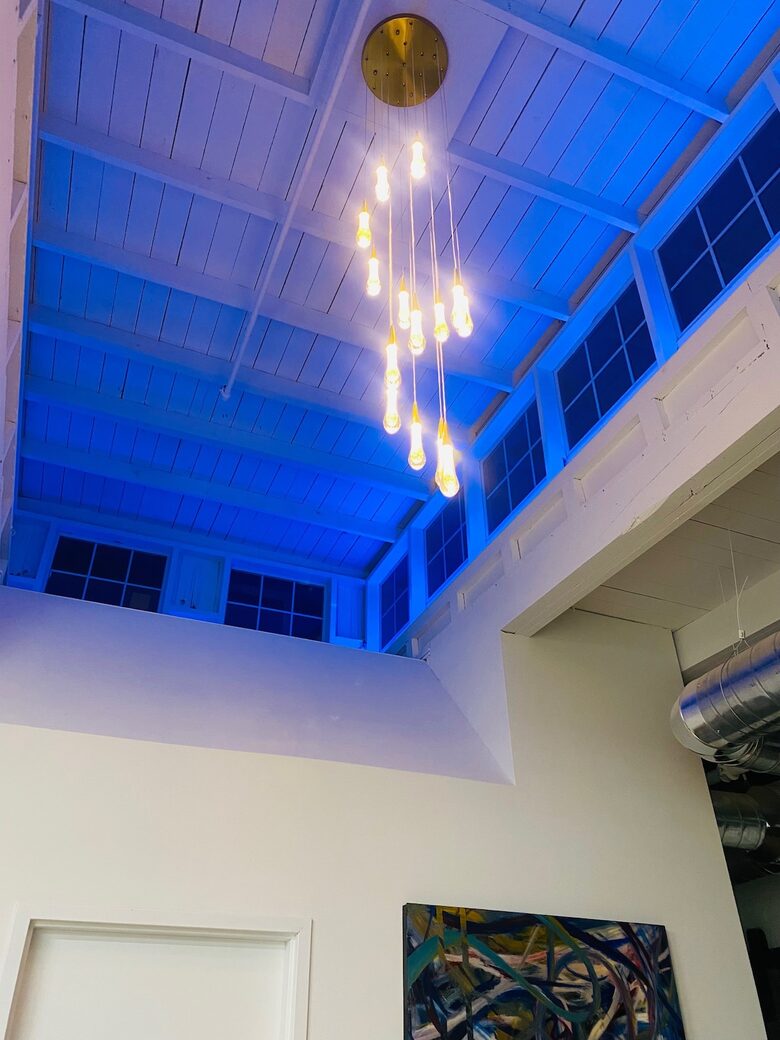 Prime Downtown Retreat | Steps from Dining & Nightlife - Cleveland, Ohio