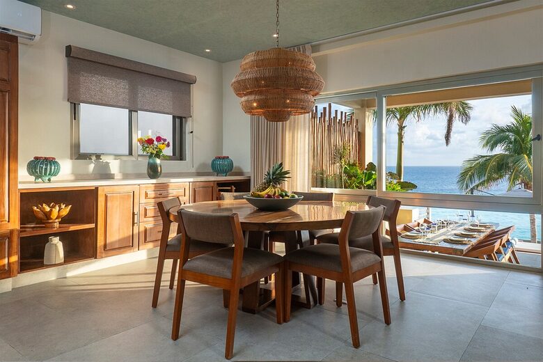 Luxe Caribbean Escape with Rooftop Views & Saltwater Pool - Isla Mujeres, Mexico