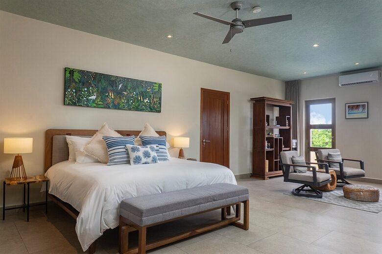 Luxe Caribbean Escape with Rooftop Views & Saltwater Pool - Isla Mujeres, Mexico