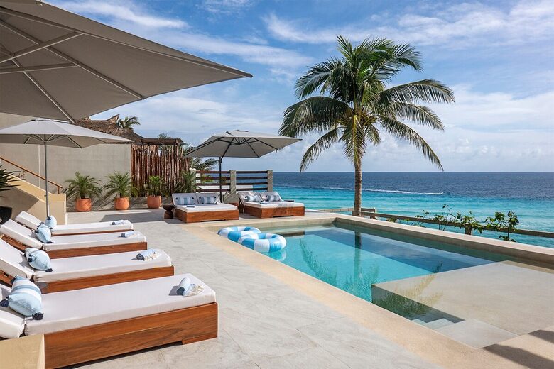 Luxe Caribbean Escape with Rooftop Views & Saltwater Pool - Isla Mujeres, Mexico