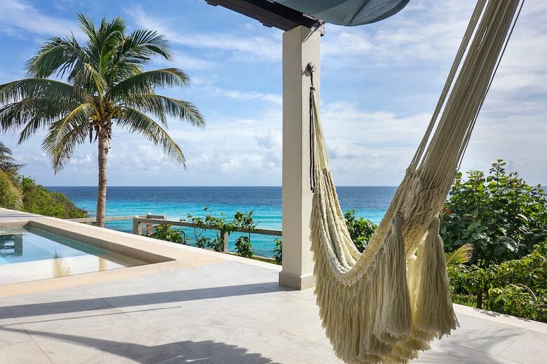 Luxe Caribbean Escape with Rooftop Views & Saltwater Pool - Isla Mujeres, Mexico