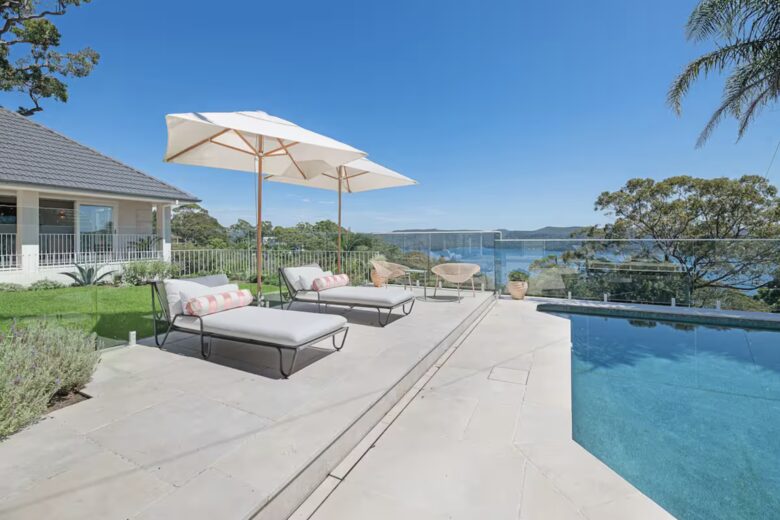Chateau Hilltop - Sydney, Australia