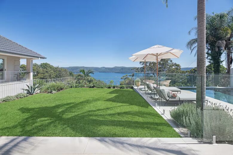 Chateau Hilltop - Sydney, Australia