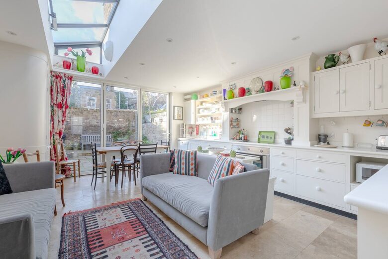 Delightful 2 Bed Cottage - London, United Kingdom