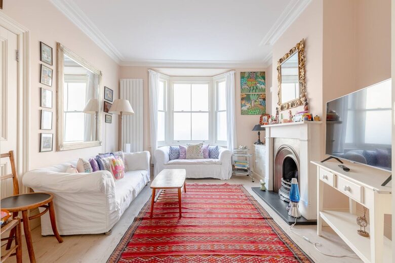 Delightful 2 Bed Cottage - London, United Kingdom
