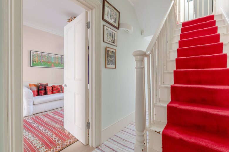 Delightful 2 Bed Cottage - London, United Kingdom