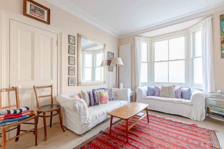 Delightful 2 Bed Cottage - London, United Kingdom