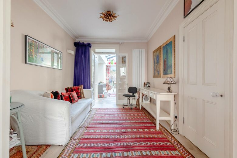 Delightful 2 Bed Cottage - London, United Kingdom