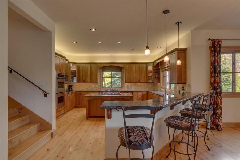 Olympic Valley Ski Property - Olympic Valley, California