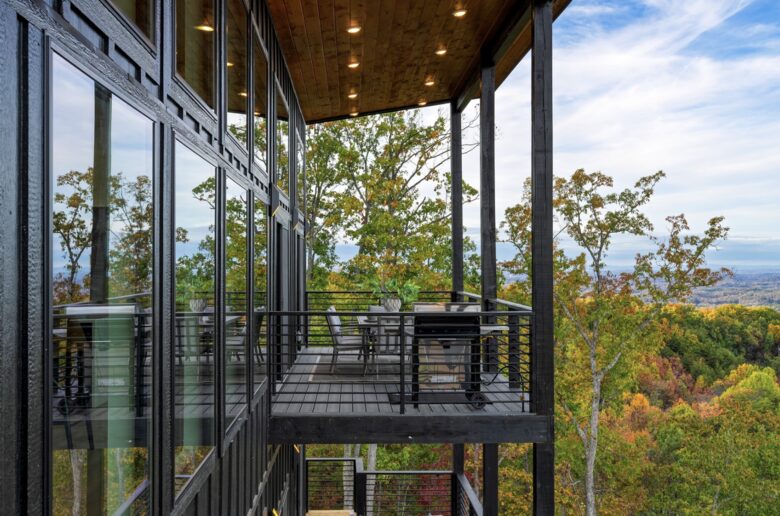 Whiskey Ridge - Sevierville, Tennessee