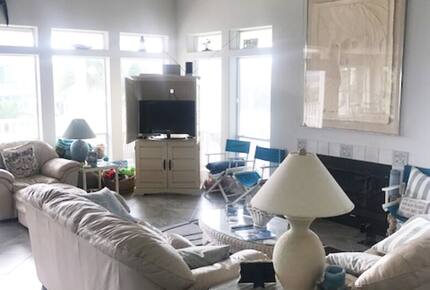 Galveston Beach House - Galveston, Texas