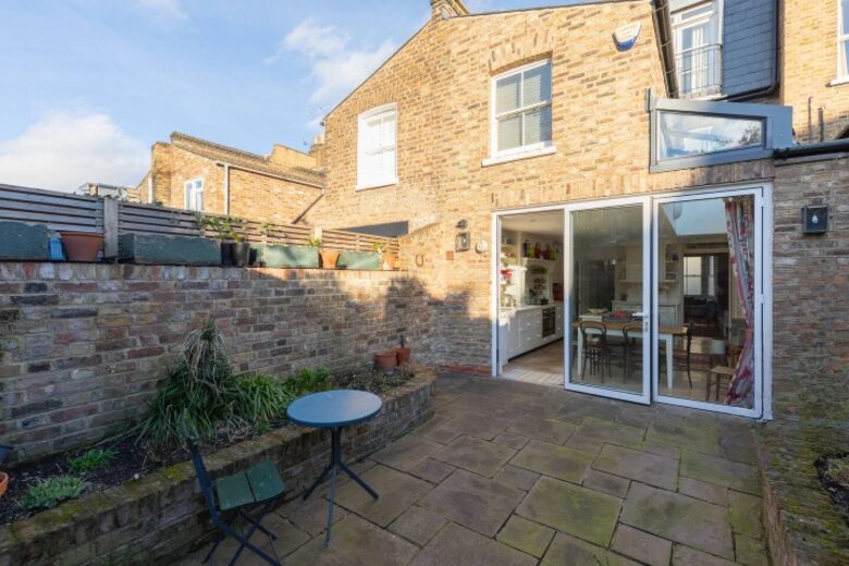 Delightful 2 Bed Cottage - London, United Kingdom