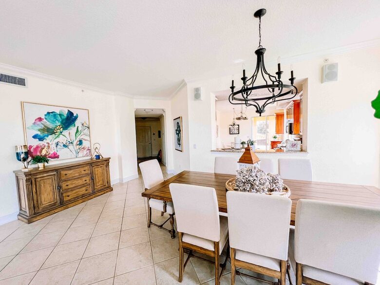 Luxurious 4 bedroom condo at Minorca - New Smyrna Beach, Florida