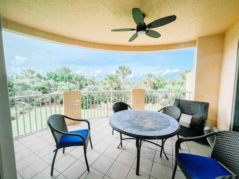 Luxurious 4 bedroom condo at Minorca - New Smyrna Beach, Florida